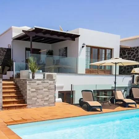 Vista Blanca Villa